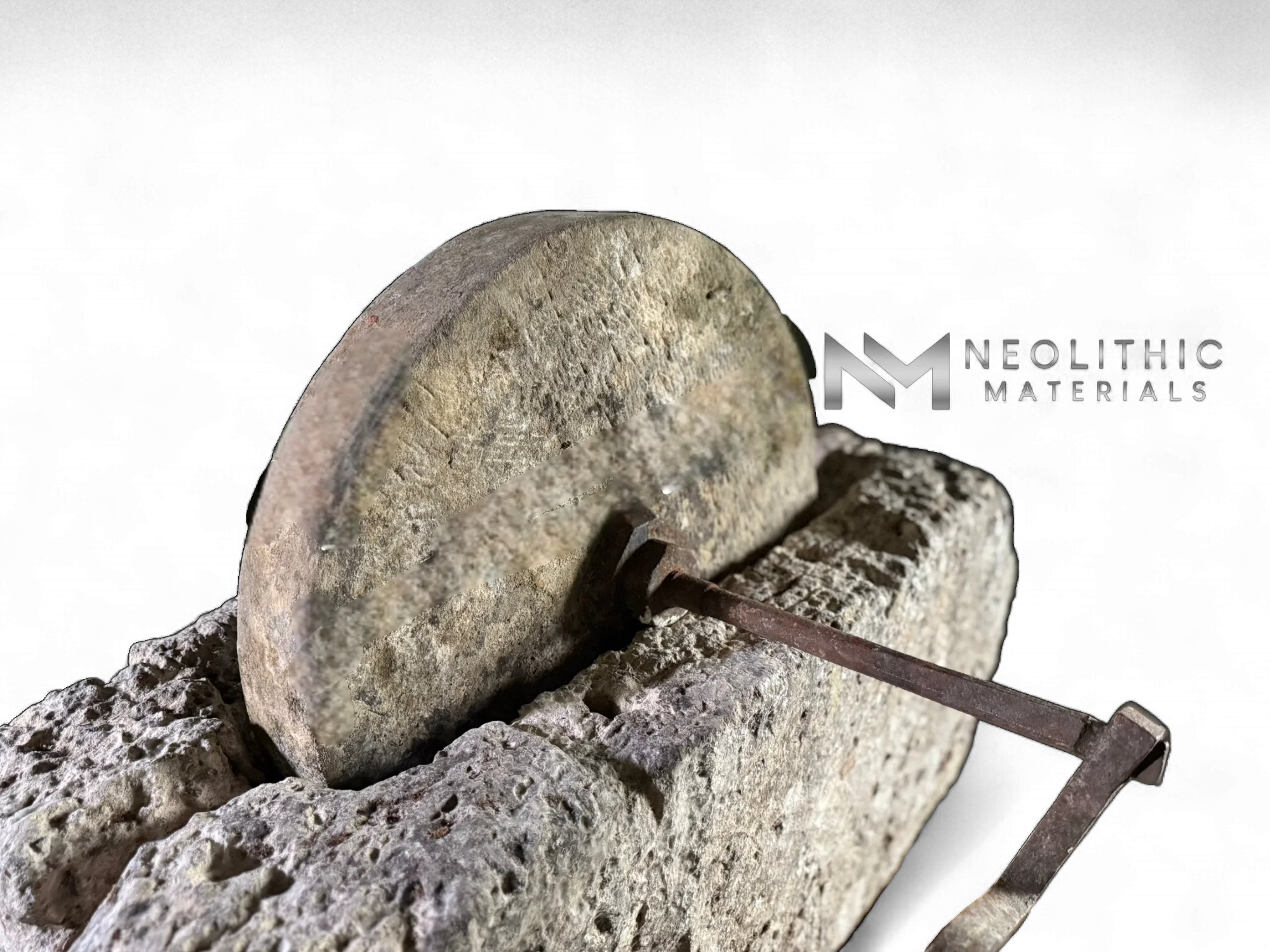 French Antique 19th Century Limestone Mill - Image 4